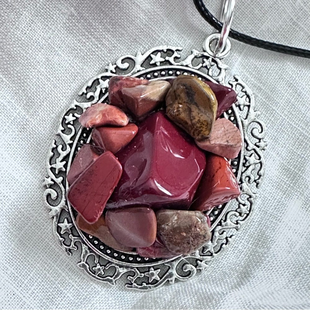 Handmade Artisan Boho Red Jasper Cluster Pendant Necklace - Statement 2’